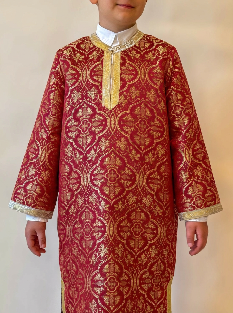 Vesmant Rosu cu Galon Auriu (vita-de-vie)